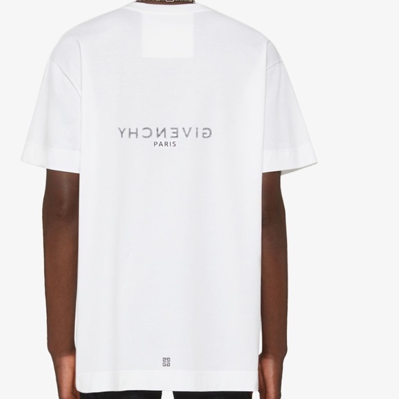 GIVENCHY Reverse oversized t-shirt in cotton - Picture 2 of 6